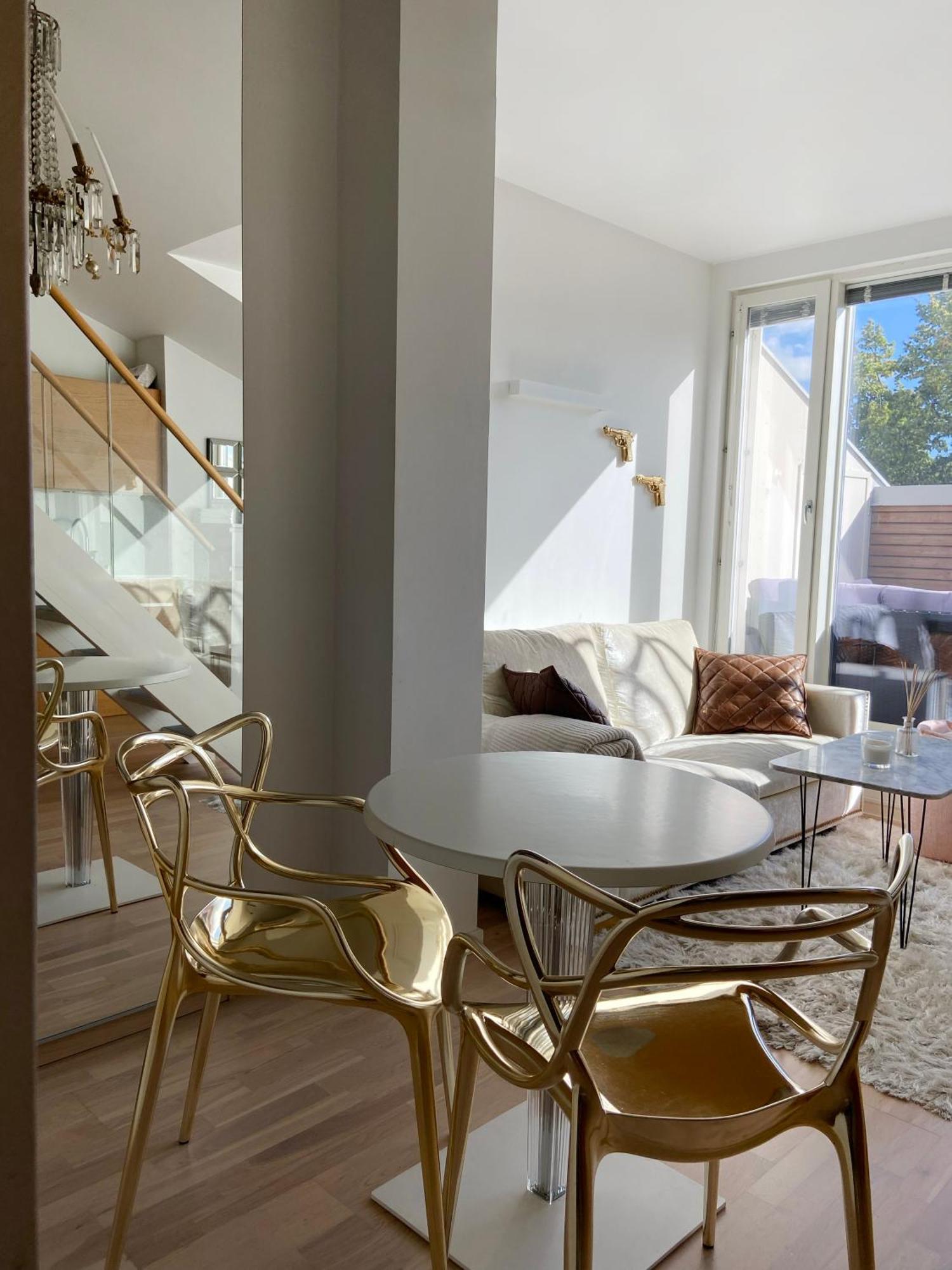 Апартаменты Elegant Penthouse Loft - Center Хельсинки Экстерьер фото